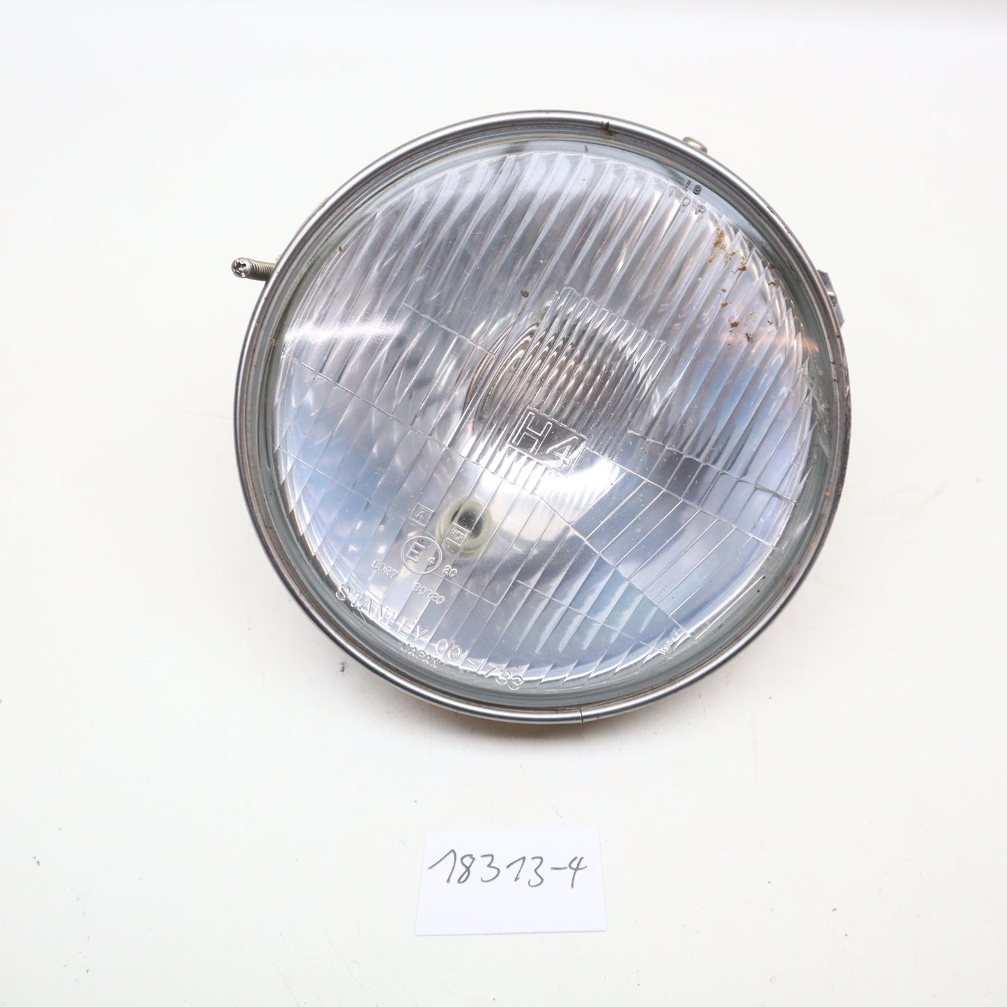 Honda CB 450 S - Headlight Stanley 001-1733 A3621