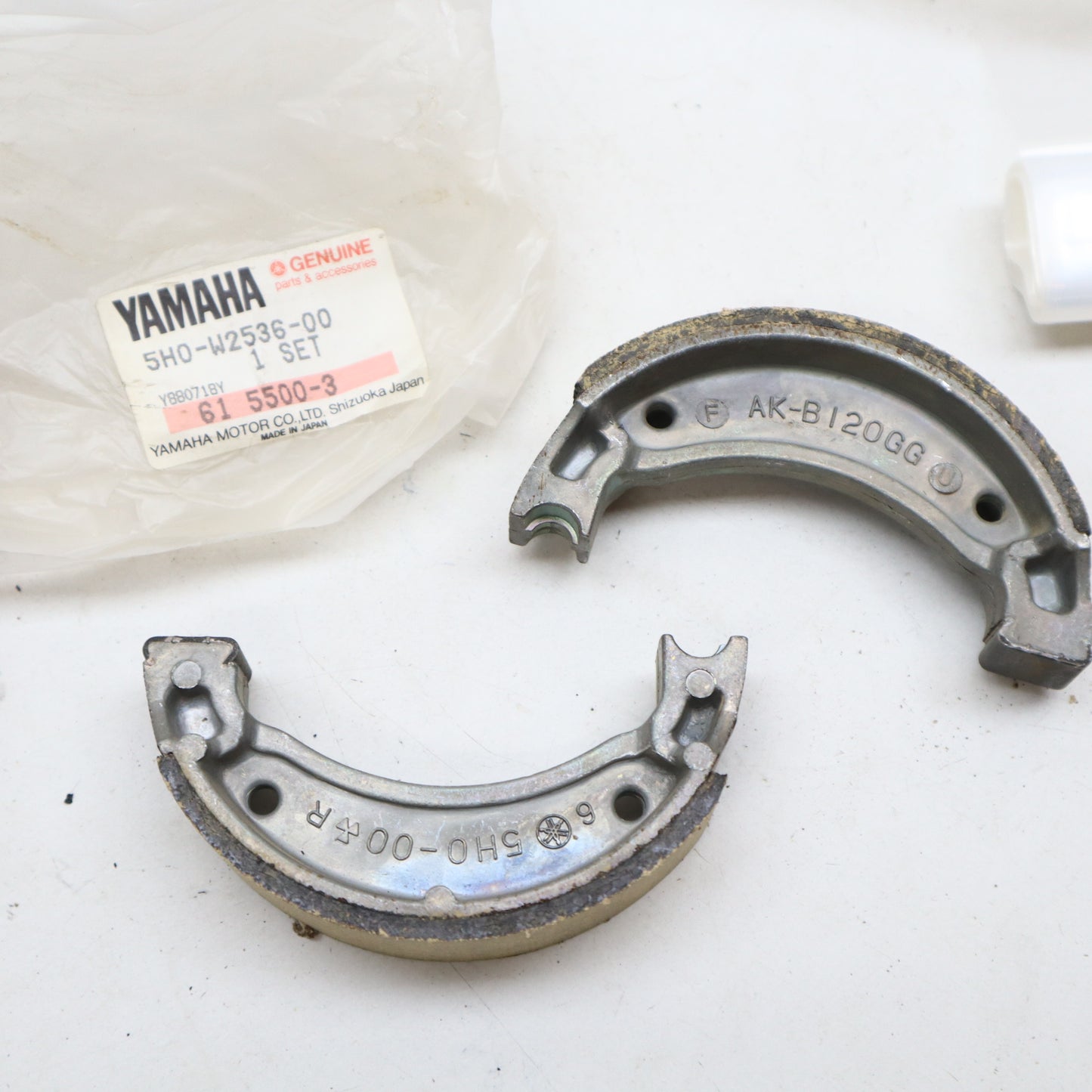 Yamaha AG, BW, CW, EW, PW, TT-R Bremsbacken Brake Shoe Yamaha 5H0-W2536-00 NOS