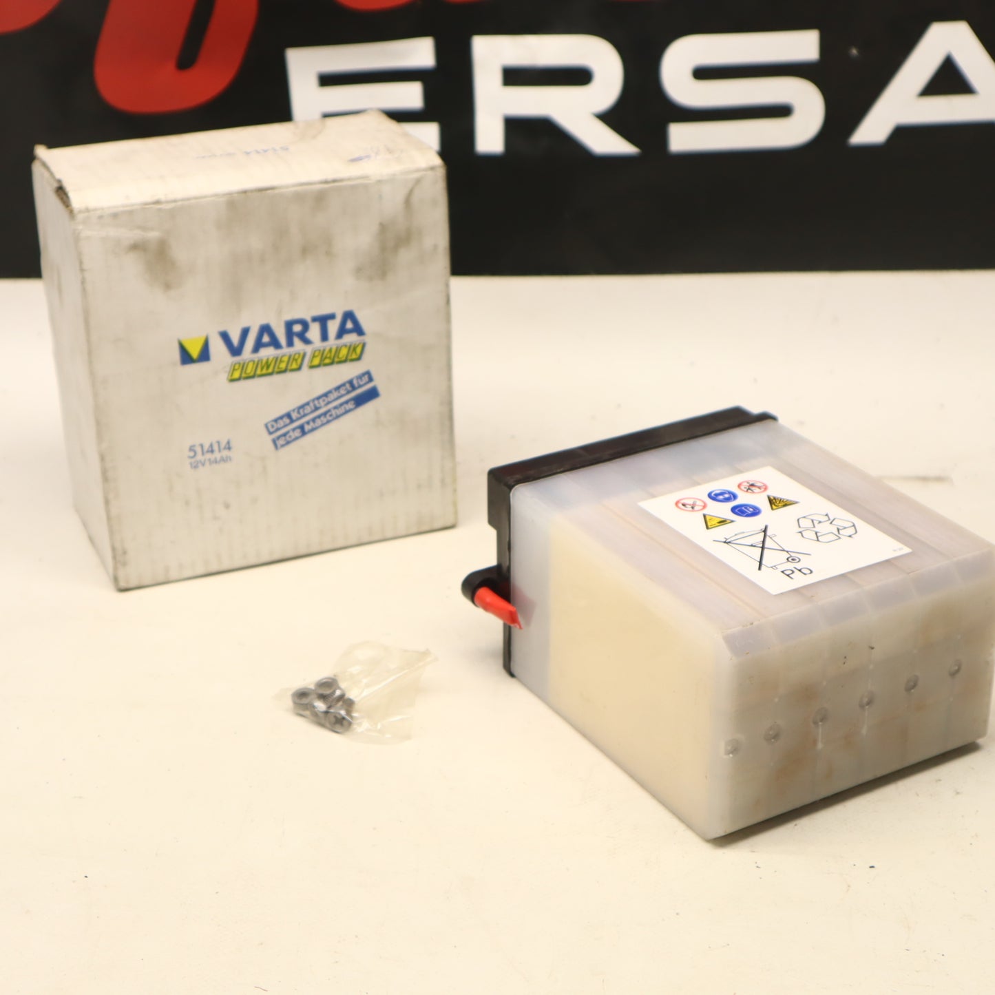 VARTA Honda / Roller Batterie 12V 14AH NEU